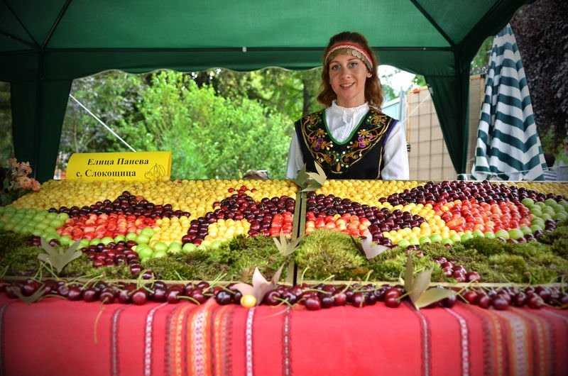 Bulgaristan'da kiraz bayramı