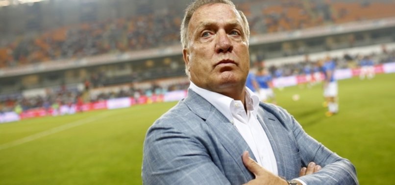 DİCK ADVOCAAT KÖSTEBEK AVINDA