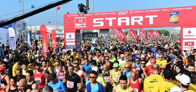 İSTANBUL YARI MARATONU BAŞLADI