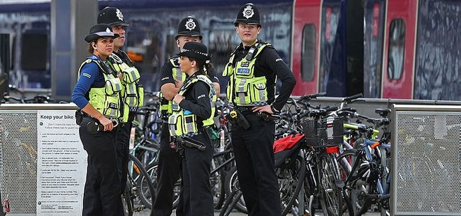 LONDRA'DAKİ METRO SALDIRISINI DEAŞ ÜSTLENDİ