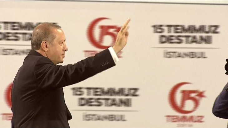 Erdoğan'ın Külliye'de 3 yılı nasıl geçti?