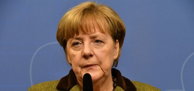 HOLLANDA KRİZİ SONRASI MERKEL İLK KEZ KONUŞTU