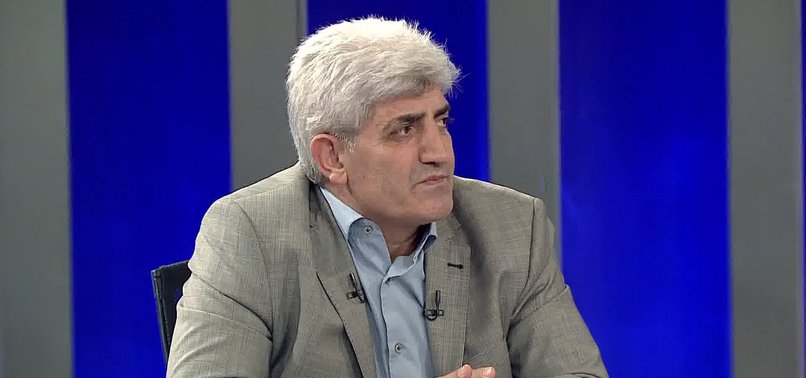 'SİYASET BİRÇOK DENKLEMDEN OLUŞUR'