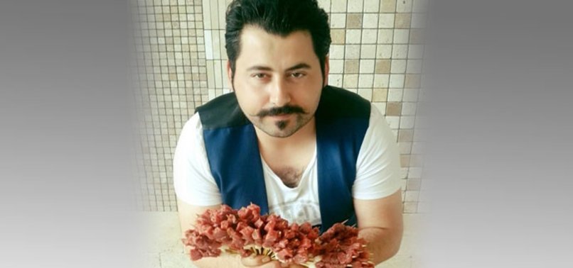 ÇÖP ŞİŞLERİYLE GUİNNESS REKORLAR KİTABI'NA GİRDİ!