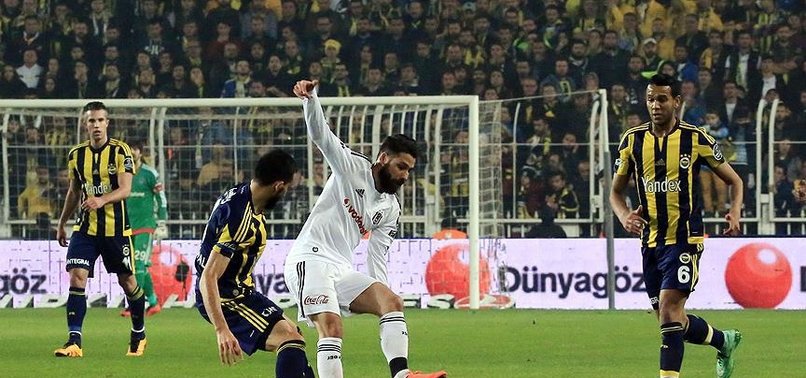 FENERBAHÇE, KADIKÖYDE BEŞİKTAŞ'I AĞIRLIYOR