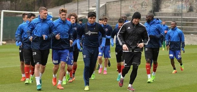 M.BAŞAKŞEHİR'DE KARABÜKSPOR MESAİSİ