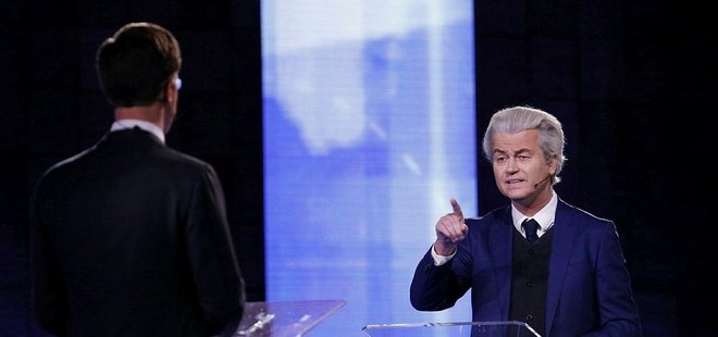 SKANDAL! CANLI YAYINDA TÜRKİYE DÜŞMANLIKLARINI YARIŞTIRDILAR