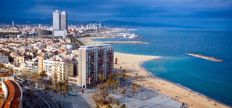 BARCELONA'DA YENİ OTEL AÇMAK YASAKLANDI