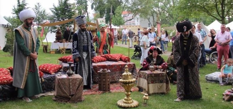 ALMANYA'DA OSMANLI SALTANAT ÇADIRI KURULDU