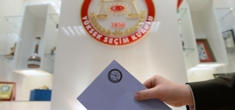 YSK, FETÖ'CÜLERDEN ARINDIRILDI