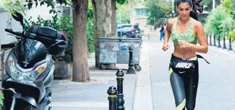 İZİNSİZ FOTOĞRAFA 20 BİN LİRA İSTEDİ