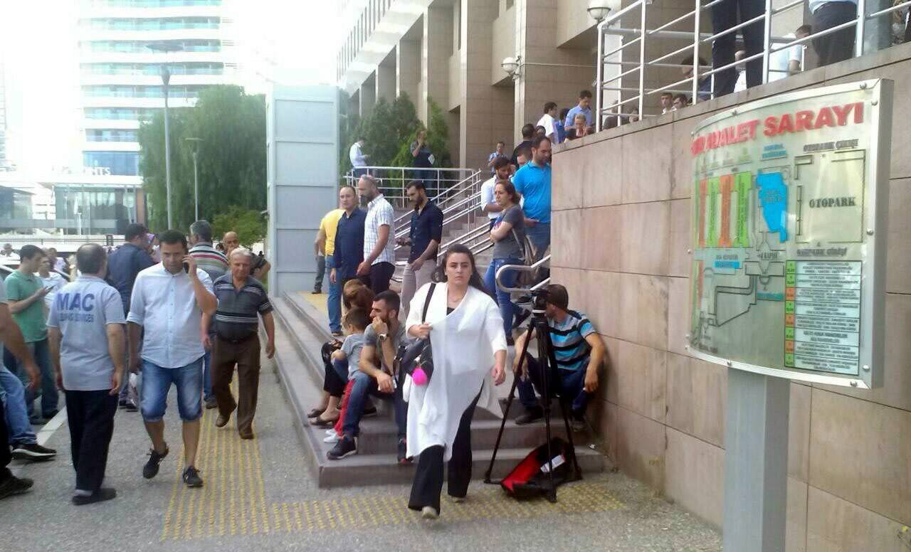 Ege'de meydana gelen deprem sonrası ilk fotoğraflar