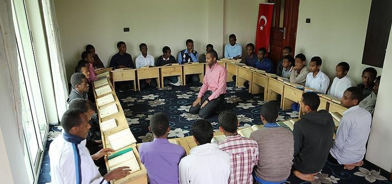 O ÜLKEDE KUR'AN KURSLARINA BÜYÜK İLGİ!