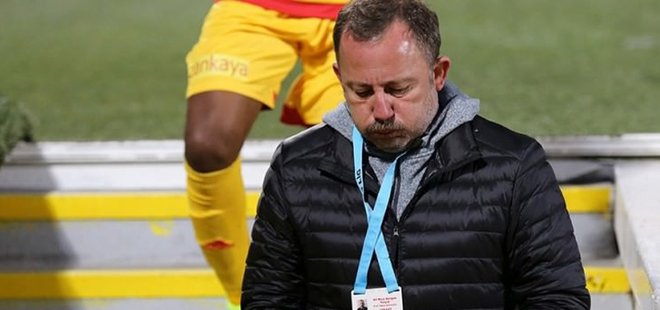 SÜPER LİG'DE İSTİFA DEPREMİ!