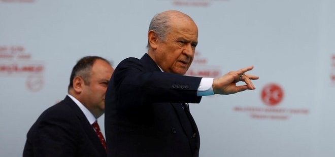 BAHÇELİ: PARTİDEKİ FETÖ'CÜLERİ BİLİYORUM