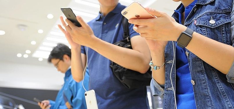 GSM OPERATÖRLERİNİN TELEFON SATIŞLARI 2016'DA REKOR KIRDI