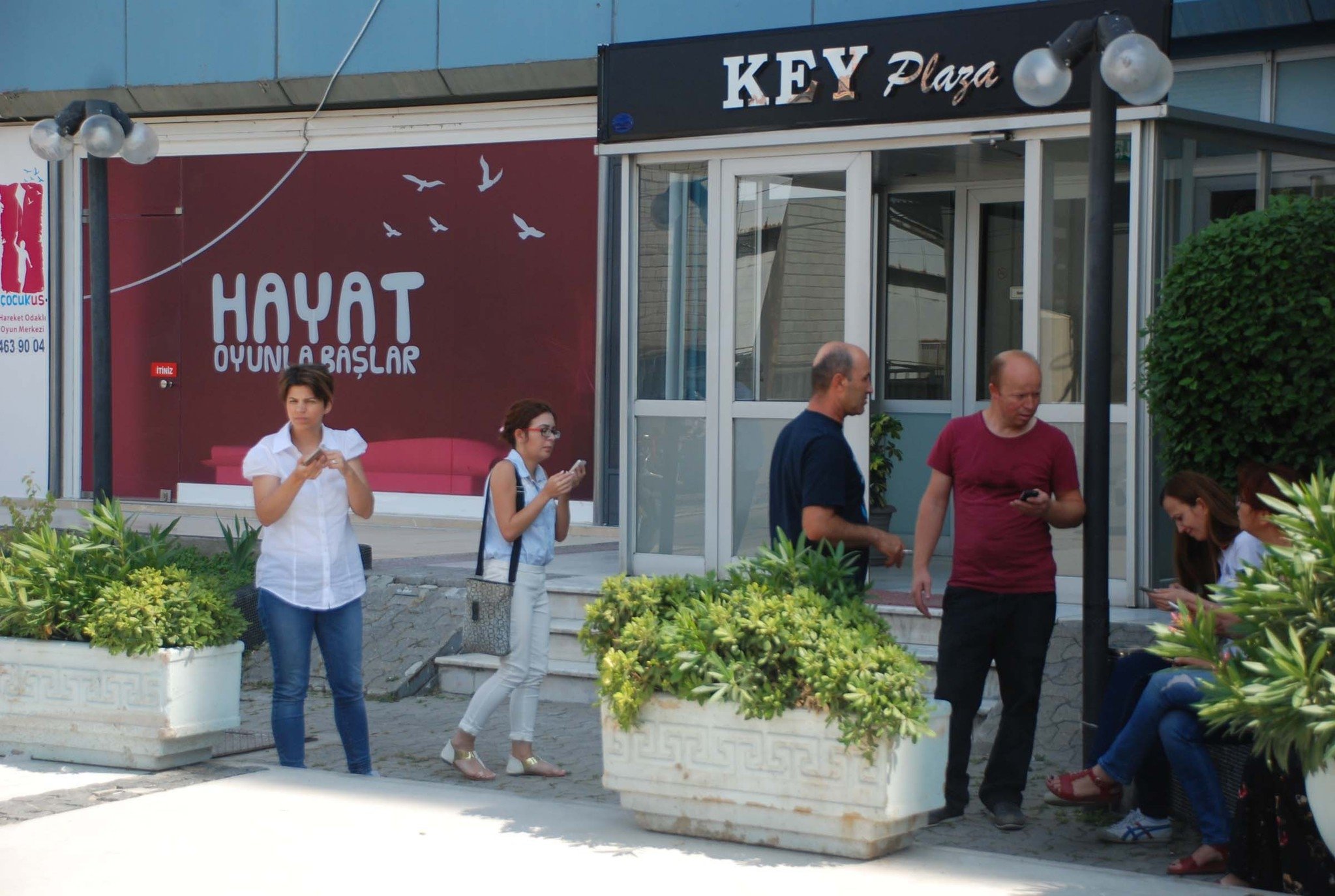 Ege'de meydana gelen deprem sonrası ilk fotoğraflar