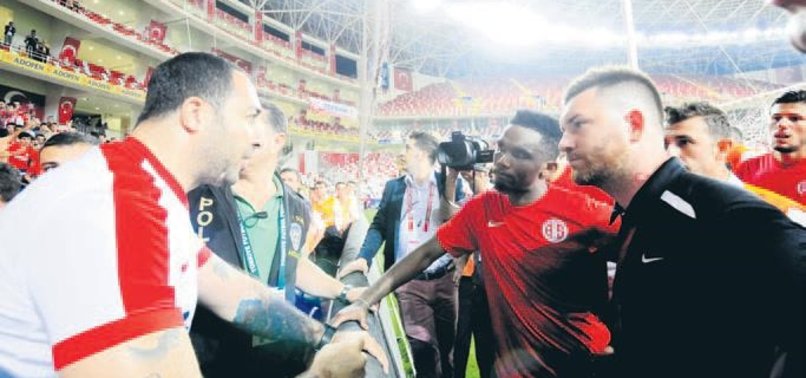 ETO'O'DAN TARAFTARA 100 BİN EURO SÖZÜ