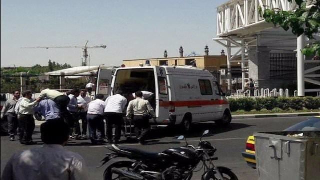 İran'daki çifte saldırıdan ilk fotoğraflar