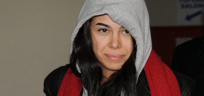 ASENA ATALAY GEÇMİŞİNİ SİLDİREMEDİ!