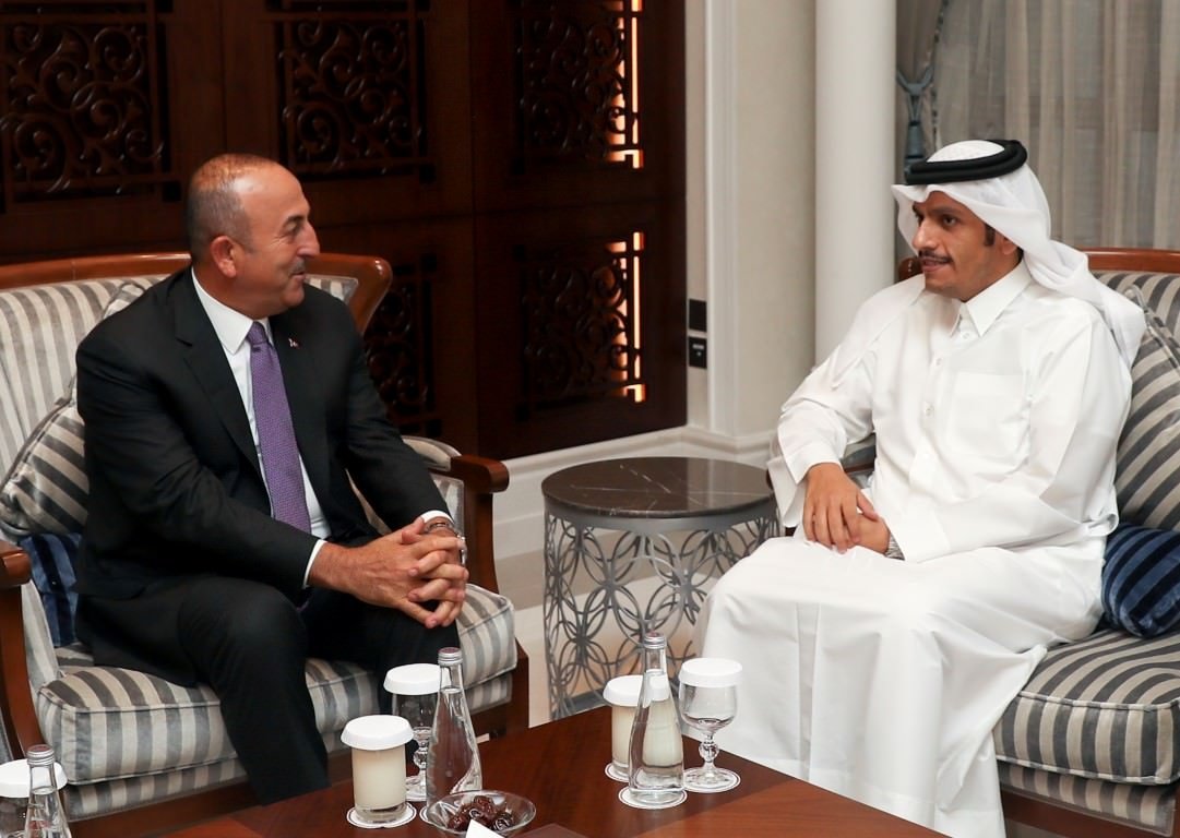 Mevlüt Çavuşoğlu ve Nihat Zeybekci Katar'da