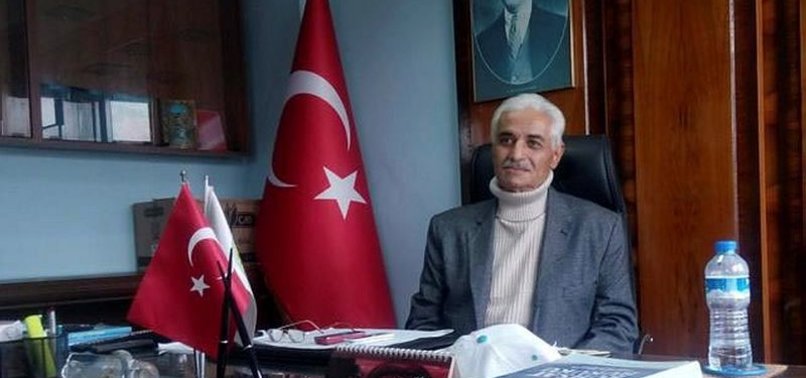 O KOLTUĞA OTURAN ÖLÜYOR