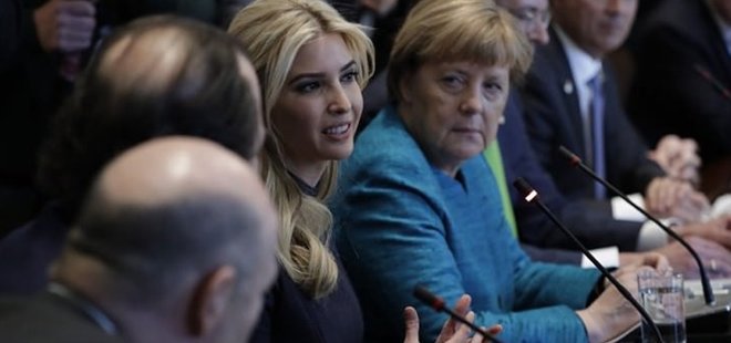 BU KEZ MERKEL'İN IVANKA'YA BAKIŞLARI KONUŞULUYOR