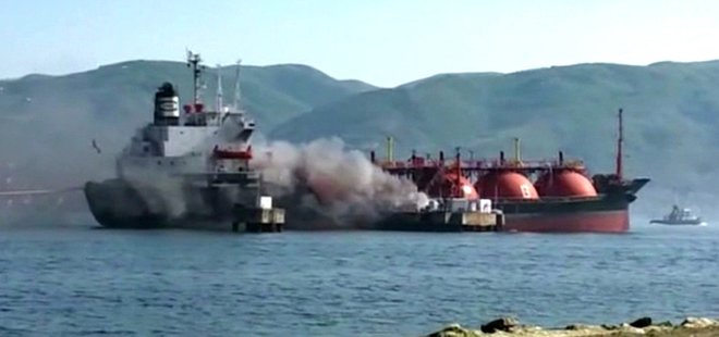 LPG YÜKLÜ TANKERDE YANGIN!
