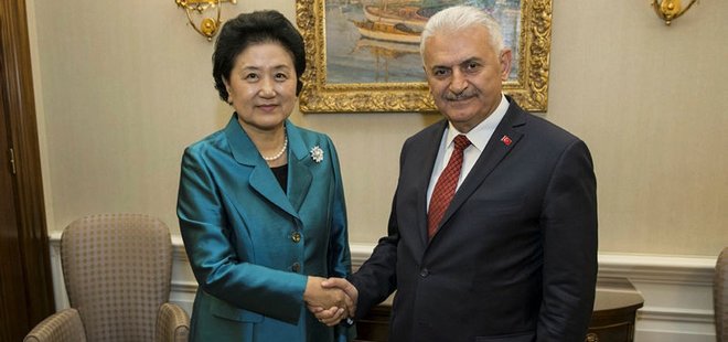 ÇANKAYA KÖŞKÜ'NDE SÜRPRİZ KABUL
