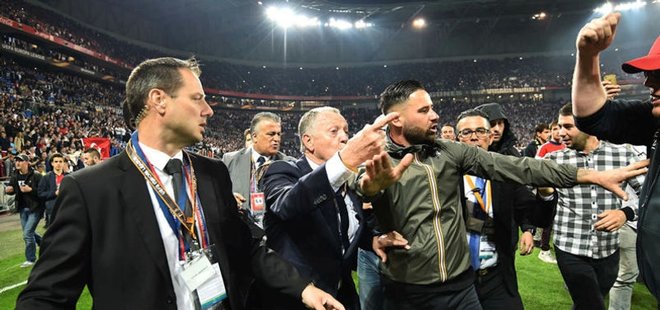 BEŞİKTAŞ MAÇI ÖNCESİ LYON'DAN FLAŞ KARAR!