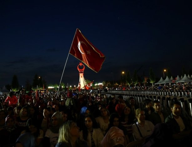 Beştepe'deki Şehitler Abidesi açıldı! Bakın o semboller ne anlama geliyor